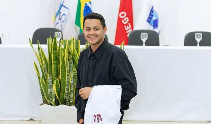 Ajude Messias a se formar em Odontologia (UFCG)