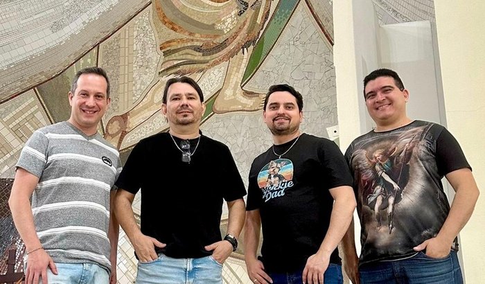 Ajude a Banda Guibors