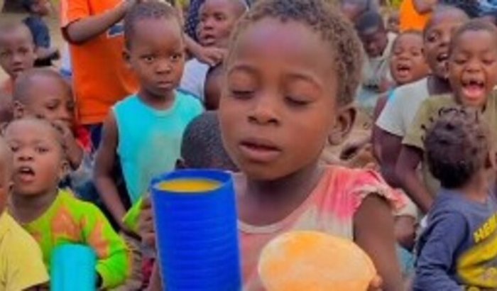 Ajude as crianças de Moçambique