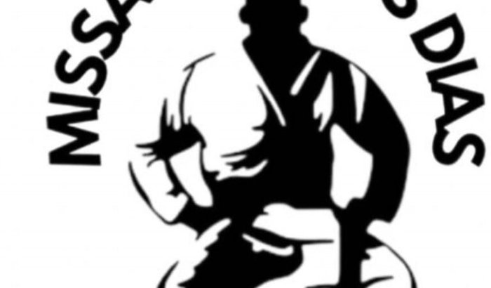 Compra de kimono infantil projeto social