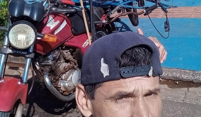 Ajudar a Fazer o Motor da minha moto e Fazer uma revisao Geral .