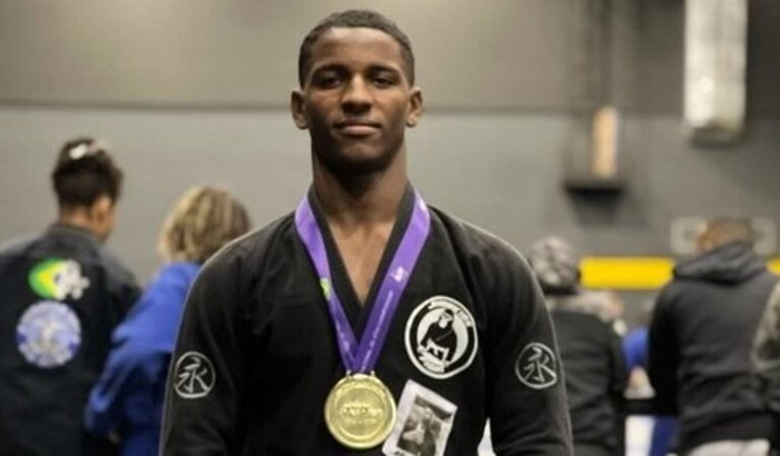 EM BUSCA DE UM SONHO.....LUTAR O EUROPEU! 