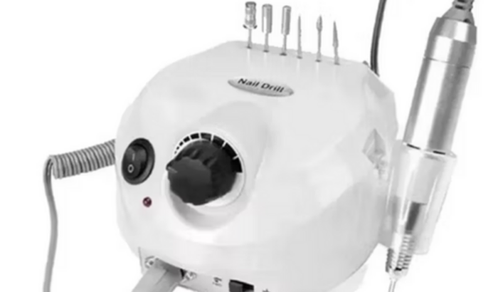 ajude uma nail iniciante 