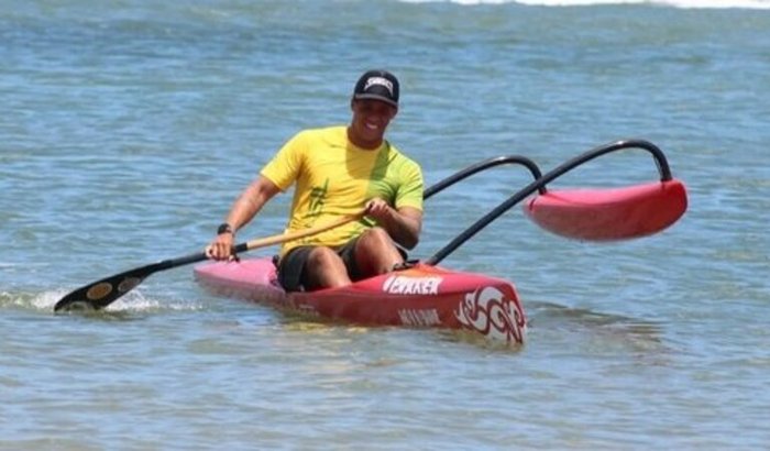 Ajuda para participar do primeiro campeonato mundial de oc1 canoa Polinésia