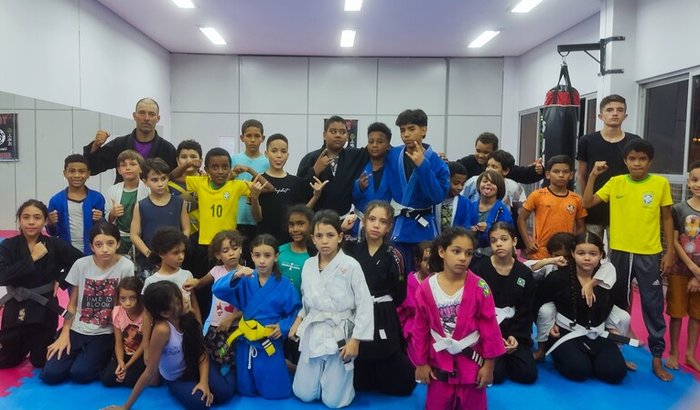 Graduação faixa marrom 