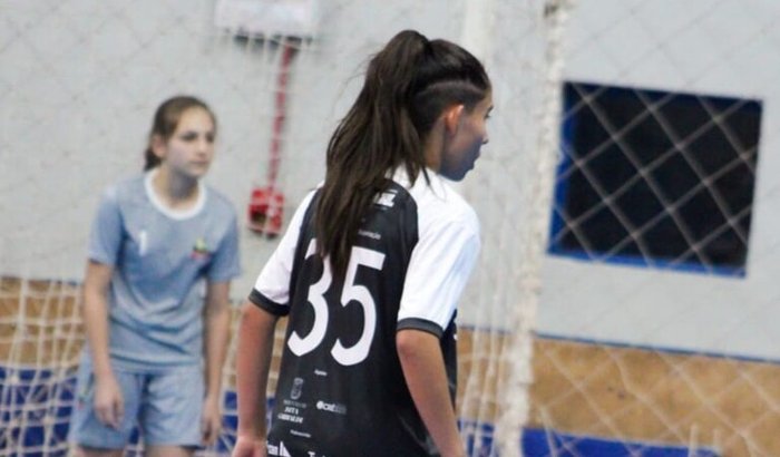 Reconstruindo o Sonho: Ajude a Graziela Voltar às Quadras