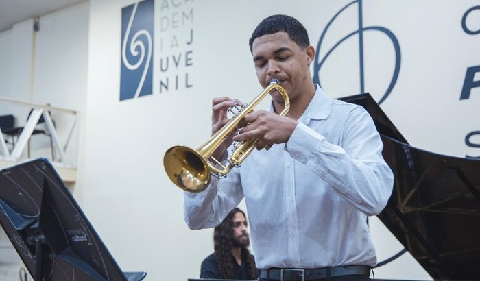 Me ajude a comprar meu trompete profissional