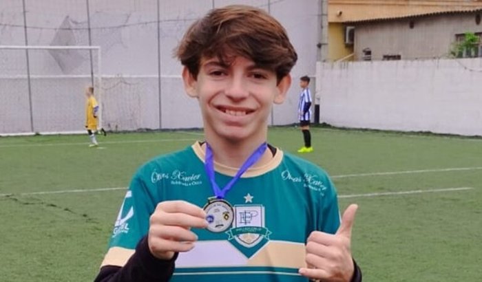 HENRIQUE A PRÓXIMA ESTRELA DO FUTEBOL