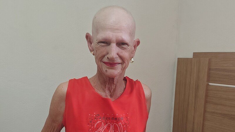 Ajuda para tratamento de Câncer de garganta de Lucinéia Graunke 