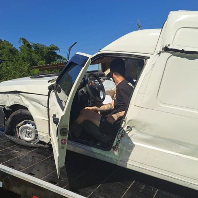 Ajude o Rodnei a recuperar sua Fiorino