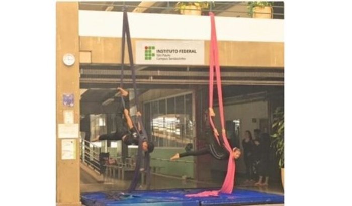 Estrutura Portátil Para Aéreos