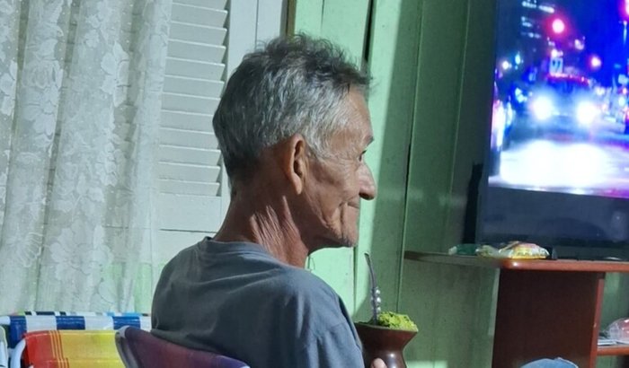 Para pagar despesas do meu pai que está com câncer e ainda não foi encostado pelo inss