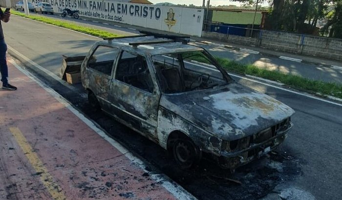 Todos pelo Emerson: O fogo levou o carro, mas não a nossa união!
