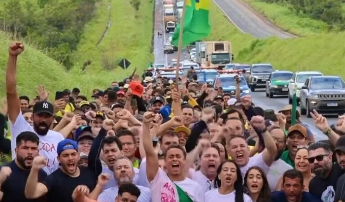 Um Passo por Cada Brasileiro