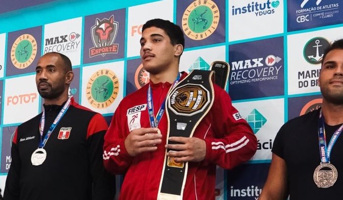 Projeto Ouro: Adrian Treinando com os Gigantes na Geórgia