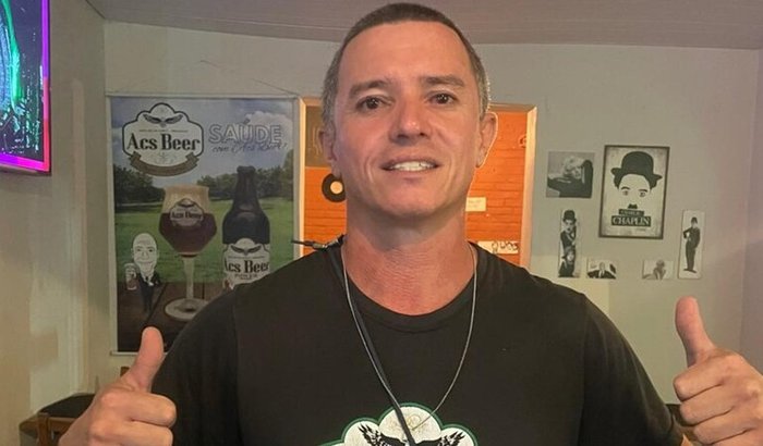 Vaquinha solidária do Helton (Cruel)