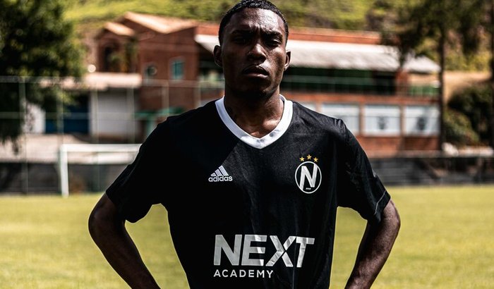 Ajude-me a realizar um sonho de jogar futebol na Europa 🙏🏾