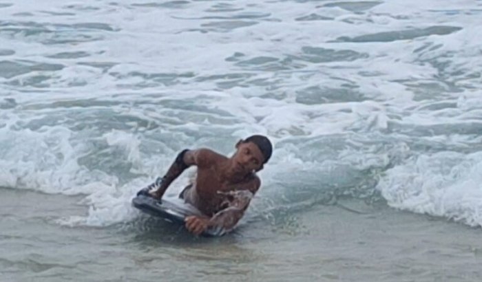 Ajuda para comprar um par de pé de pato para um atleta mirim de bodyboard