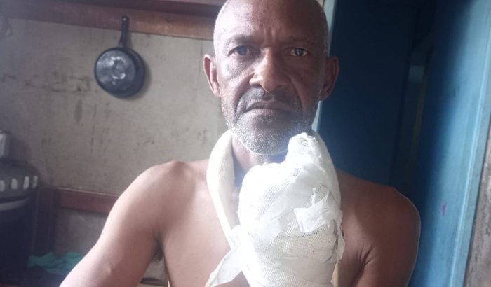 ajudar a flávio vanio