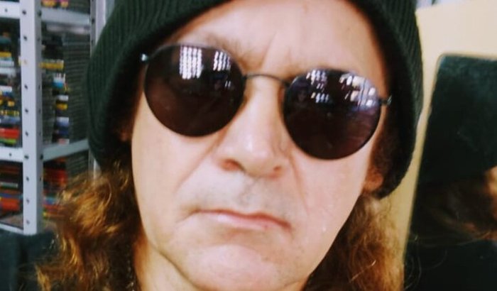 CIRURGIA URGENTE! deslocamento de retina - Rogério ( DD )