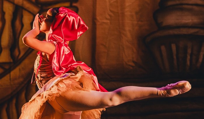 Bailarina baixa renda