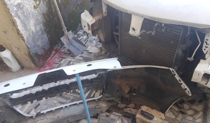 Ajuda concerta meu carro de trabalho.