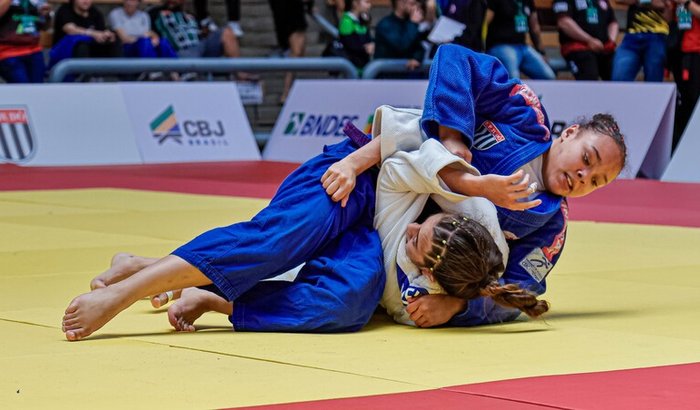 Passagens aéreas para Campeonato na Turquia