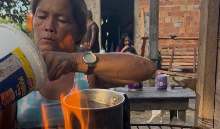 Um fogão novo para Dona Branca