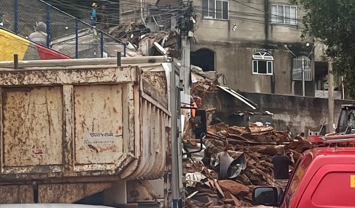 Ajuda para os moradores do bairro JK