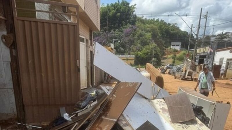 Ajude a Família Guedes