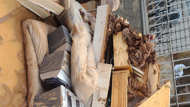 Nos ajude a recomeçar.