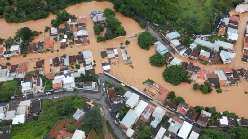 Ajuda às famílias atingidas pelas enchentes em Matias Barbosa