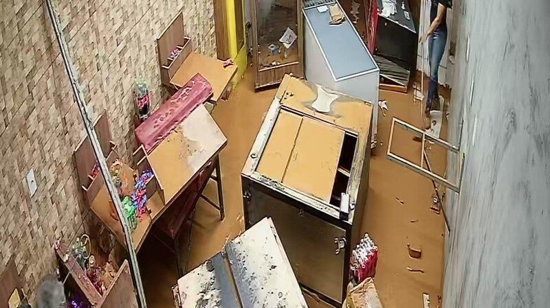 💔🙏 AJUDE A RECONSTRUIR A MELLOT’S LANCHONETE 🙏💔