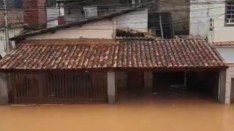 Recomeço para família Dias