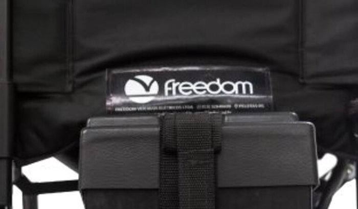 Ajude a Priscyla com sua Cadeira