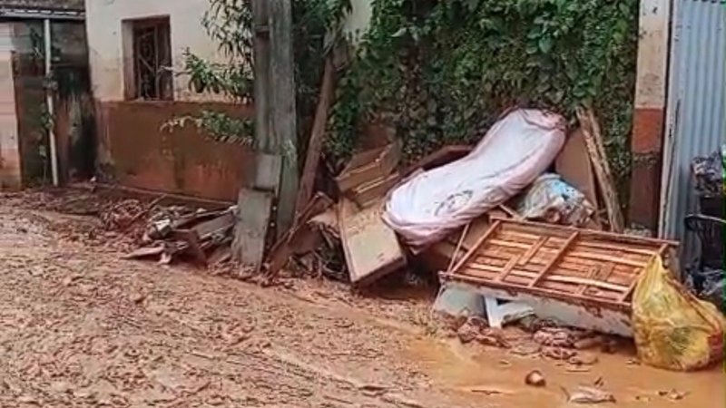 Reconstruindo o Lar dos Meus Sobrinhos