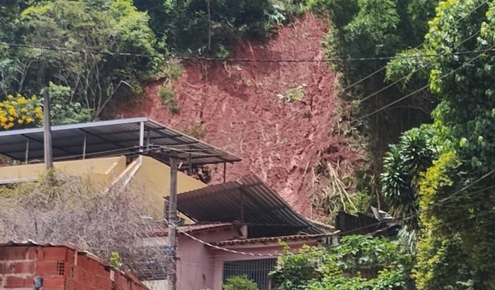 Juiz de Fora , Tia Air Cantarino .