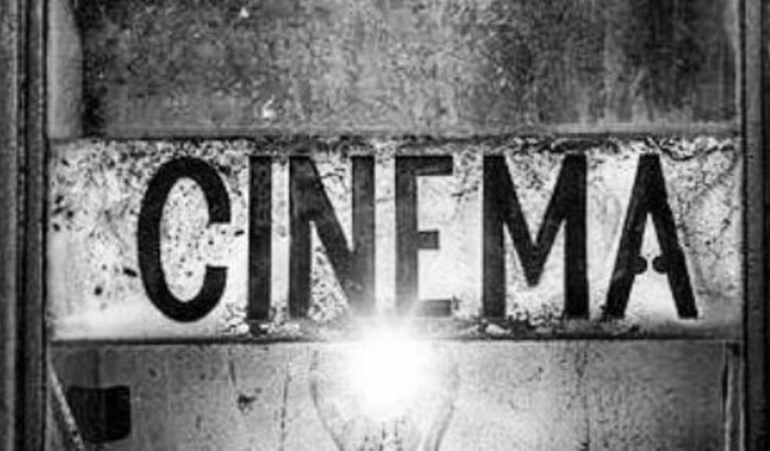 CURTA "SÓ UM SORRISO"