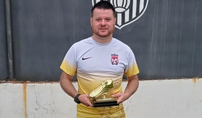 AJUDE O GAMARRA A VOLTAR FAZER O QUE MAIS AMA JOGAR FUTEBOL ⚽️