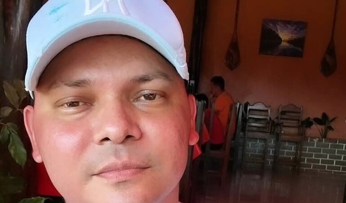 Para conseguir tirar meu visto e custear minha ida ao Estados Unidos para trabalhar..