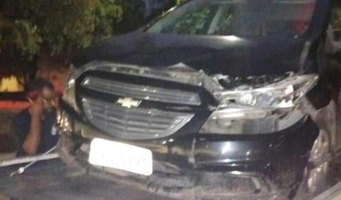 Conserto do carro de Luiz