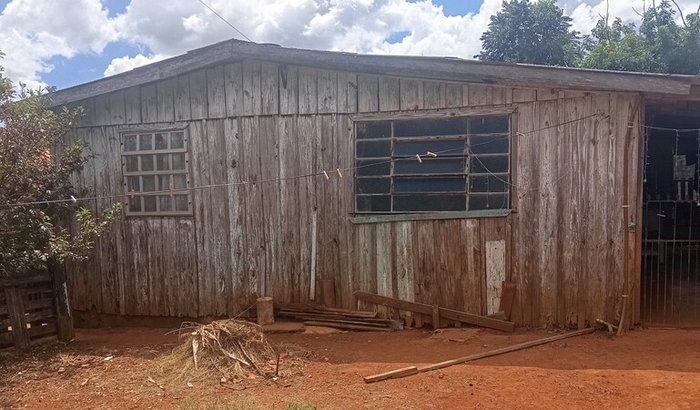 Ajuda para alimentos e compra de tábuas