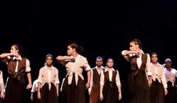 25 bailarinos rumo ao maior Festival de Dança do Mundo 