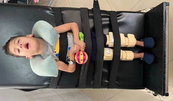 Missão: carrinho postural para o Jhon