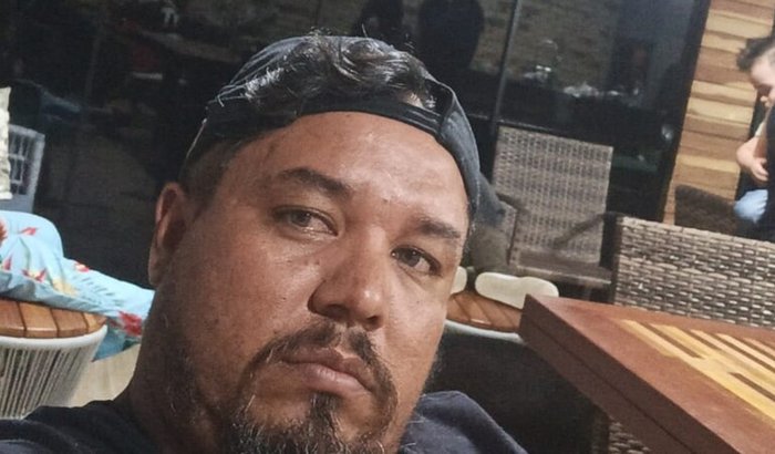 Para meu irmão Ezequiel que esta em estado grave na UTI.