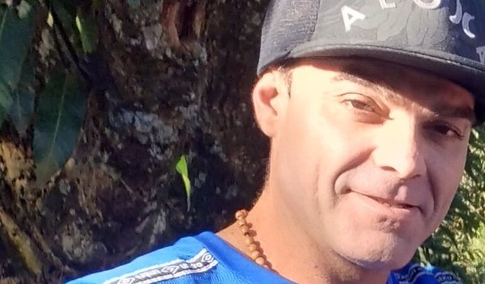 Junior está internado e precisa de um acompanhante e cuidados