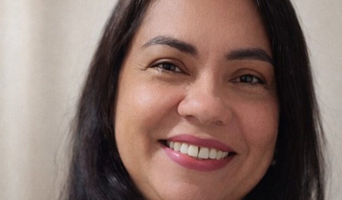 TODOS PELA LAURA - AJUDA PARA TRATAR CÂNCER DE MAMA