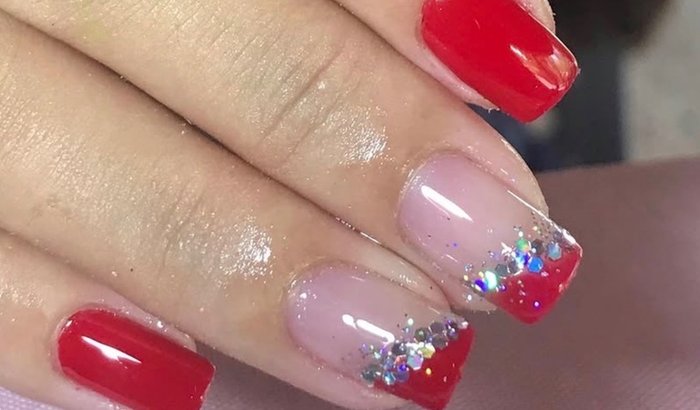 Ajuda a comprar material pra recomeçar a fazer unha