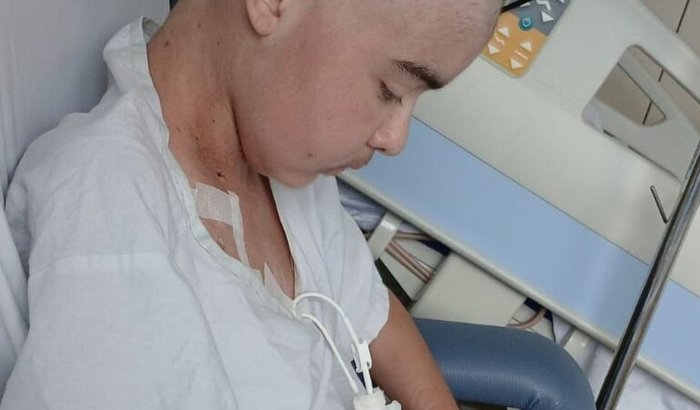 AJUDE O ERICK RAPHAEL A LUTAR PELA VIDA