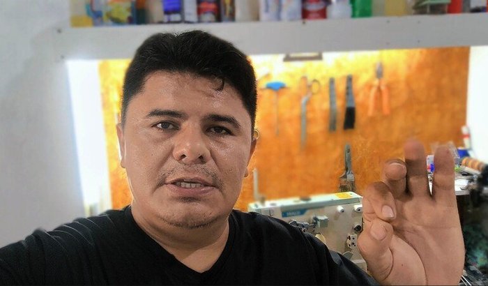 Ajuda de equipamento de transmissão para Fabio